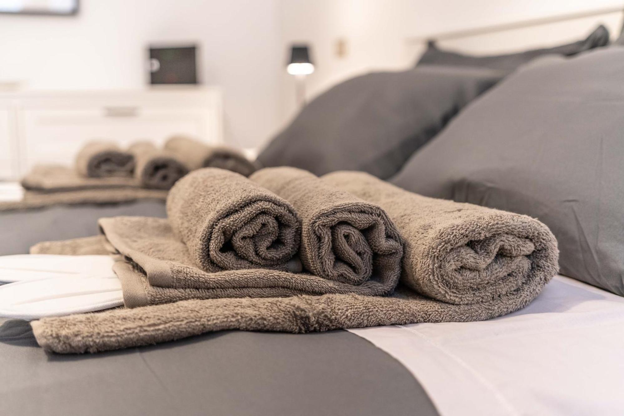 Апартаменты -Near Arena & Parking - Pet Friendly Historical Arena Palace Верона Экстерьер фото